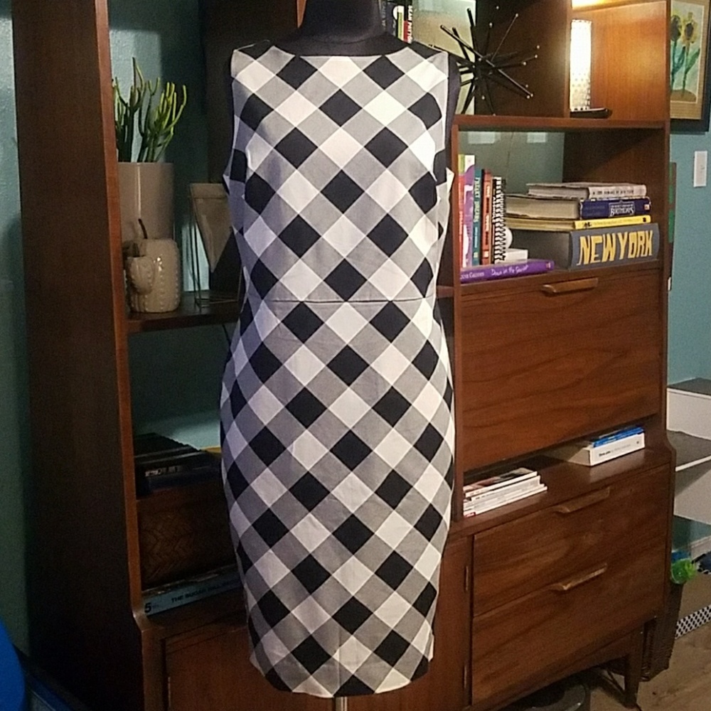 Sheath dress